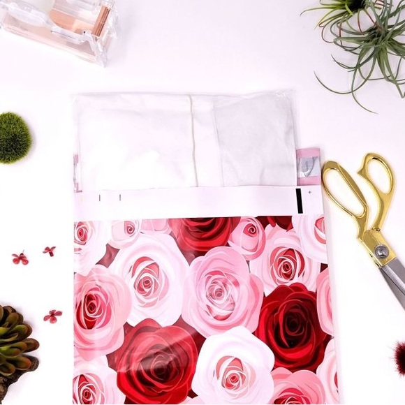 Roses 🌹 Poly Mailers 10x13 Pack of 25 - Picture 5 of 6